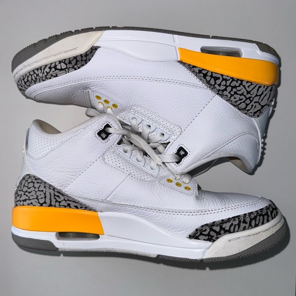 Jordan 3 Laser Orange - Picture 2 of 5